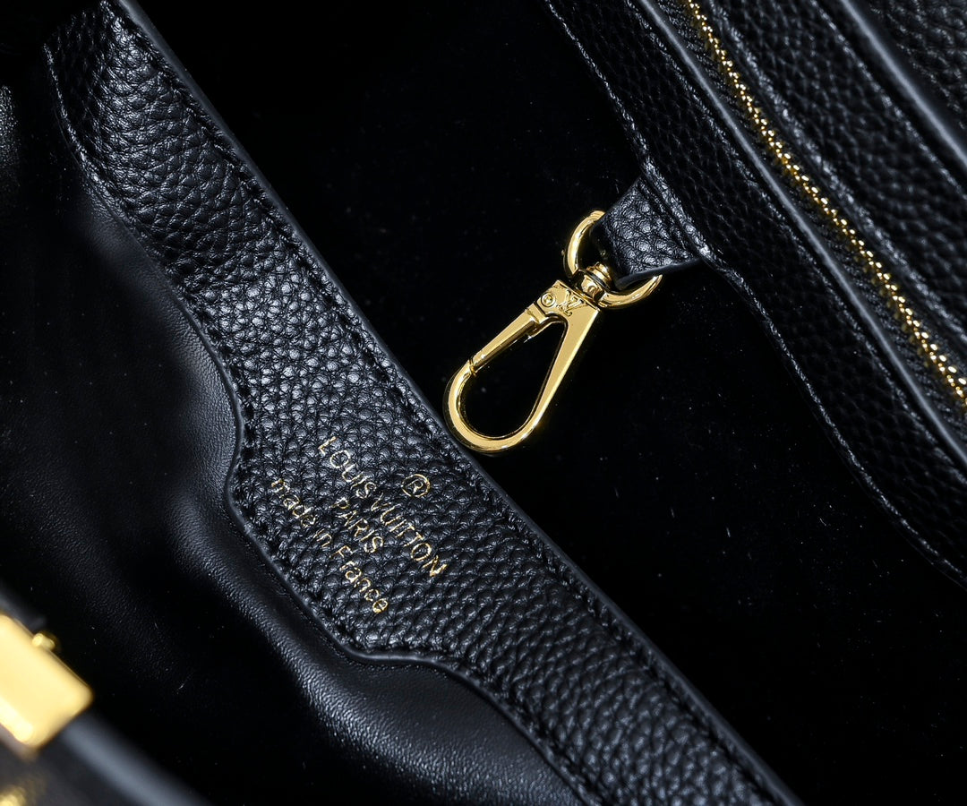 Bolsa Louis Vuitton Capucine