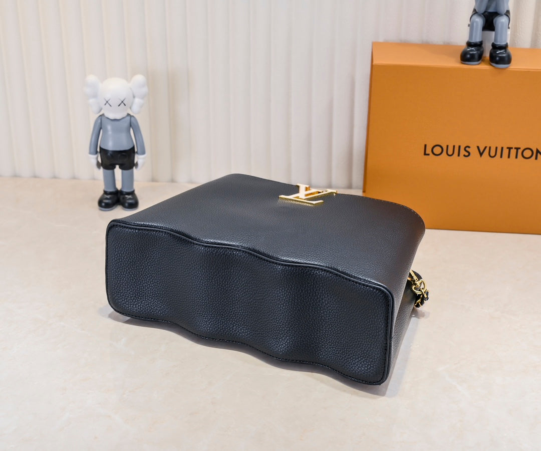 Bolsa Louis Vuitton Capucine