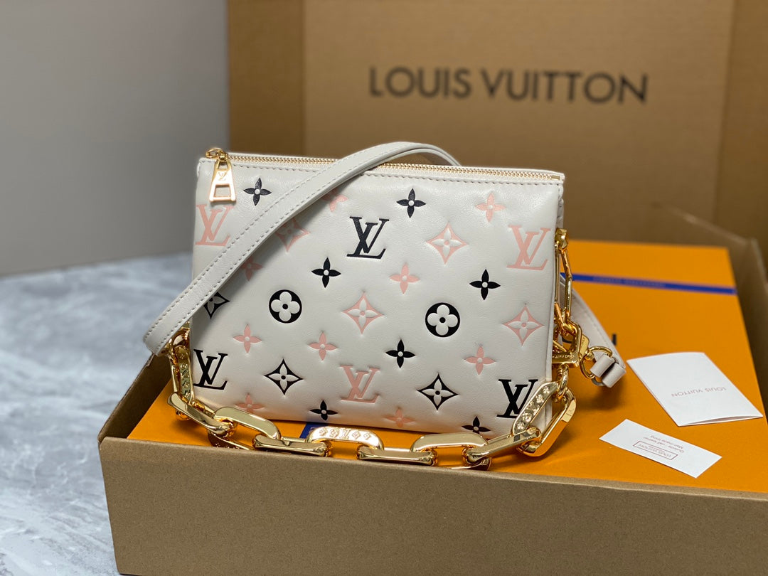 Bolsa Louis Vuitton Coussin