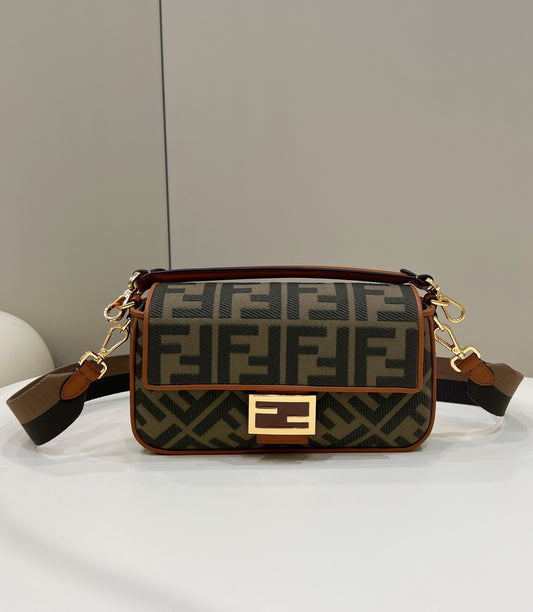 Bolsa Fendi Baguete