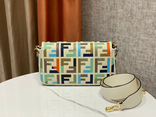 Bolsa Fendi Baguete