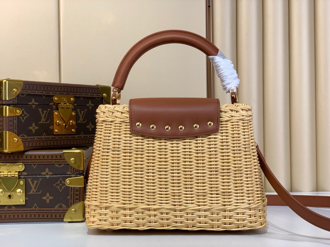 Bolsa Louis Vuitton Capucine