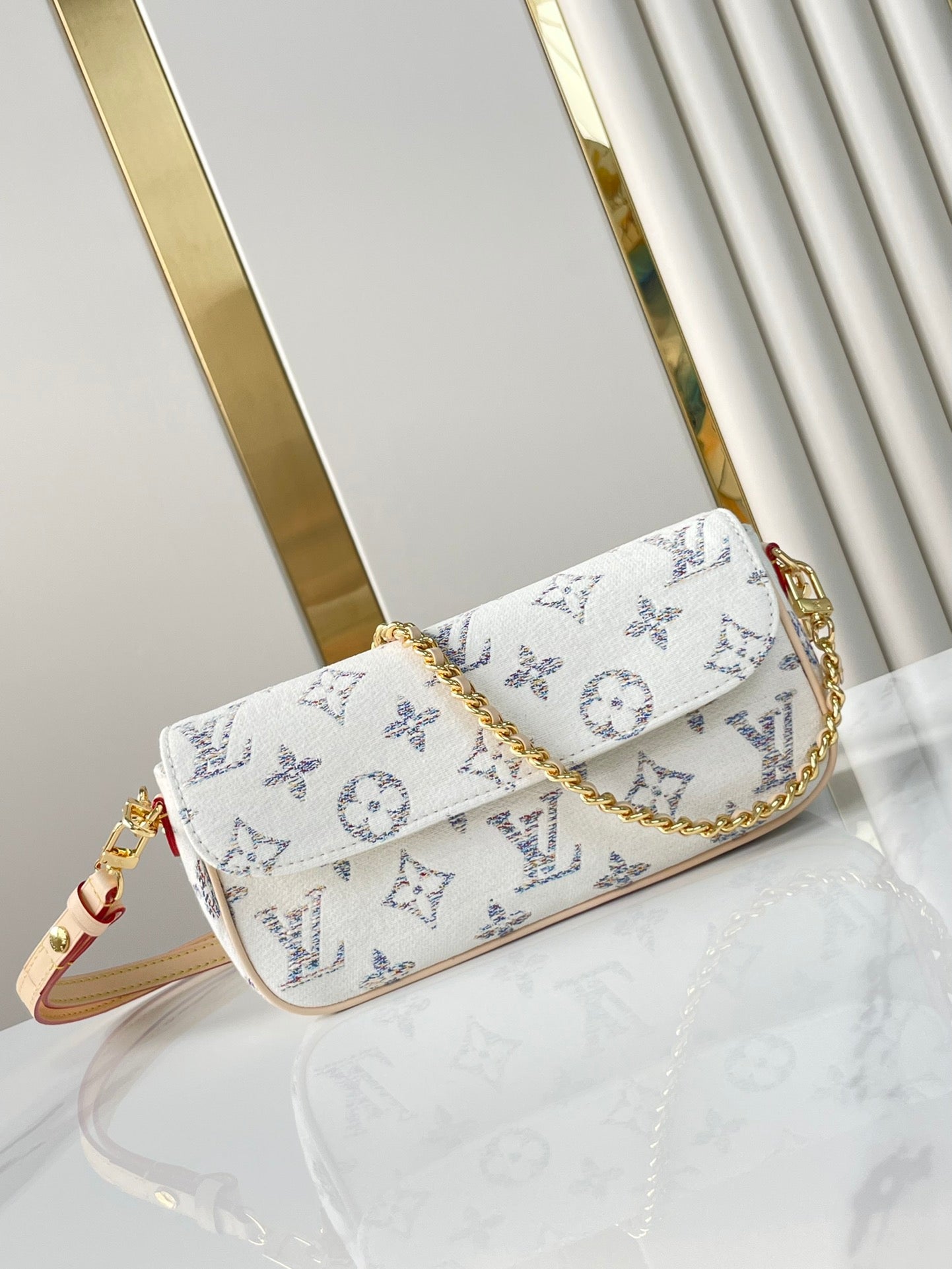 Bolsa Louis Vuitton