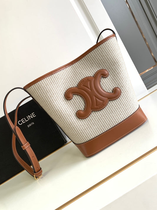 Bolsa Bucket Celine