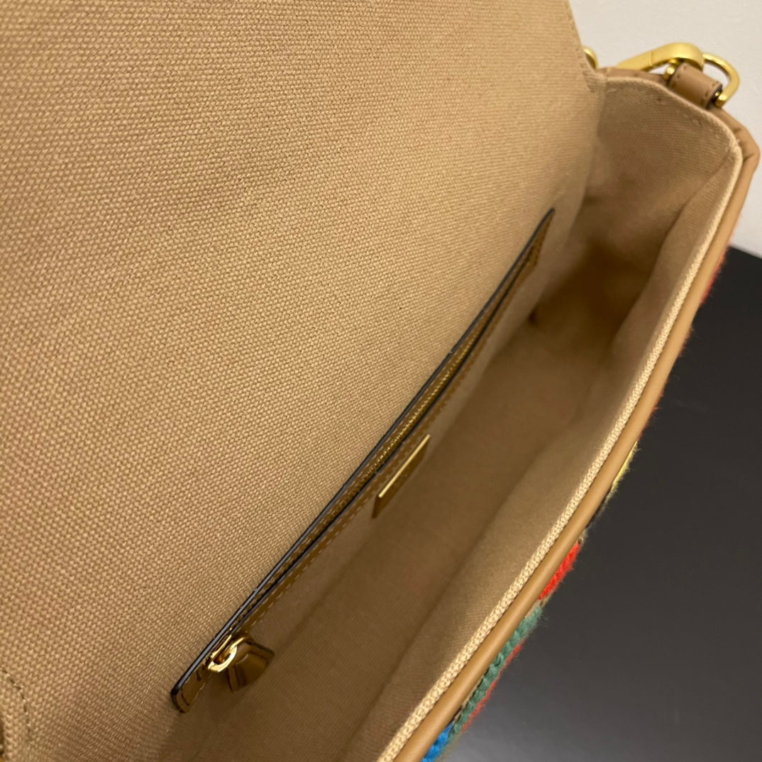 Bolsa Fendi Baguete