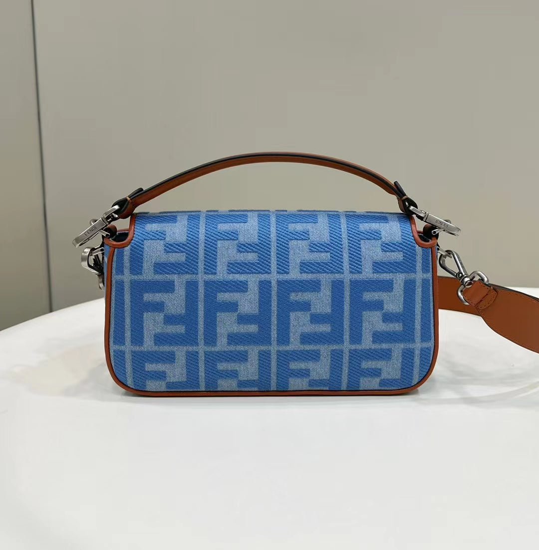 Bolsa Fendi Baguete