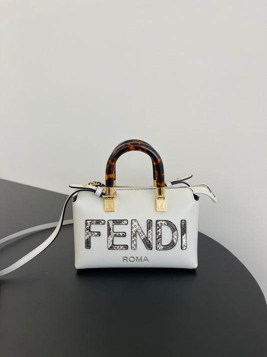 Bolsa Fendi