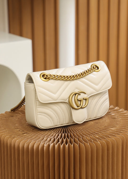 Bolsa Gucci Marmont Mini