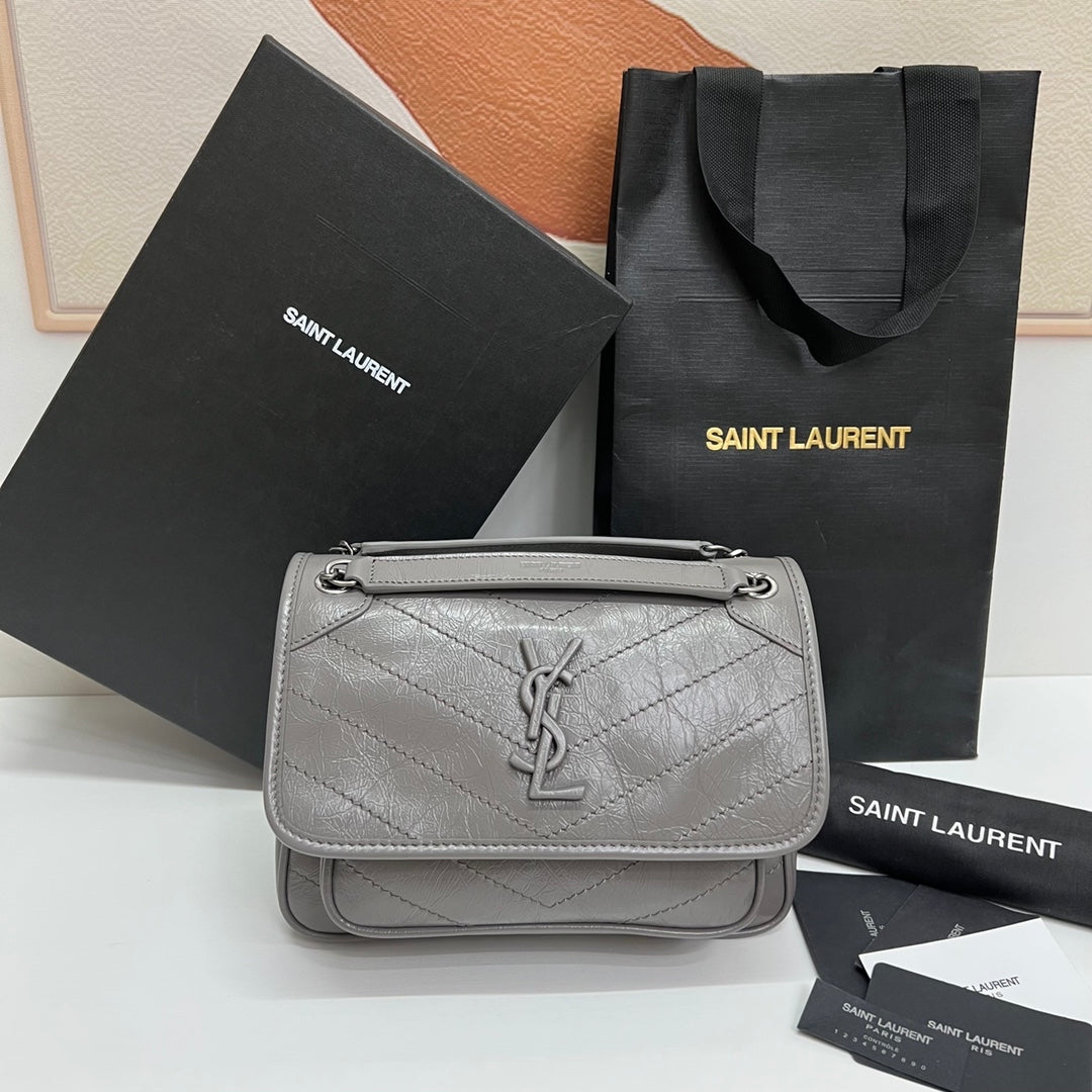 Bolsa YSL Niki Mini