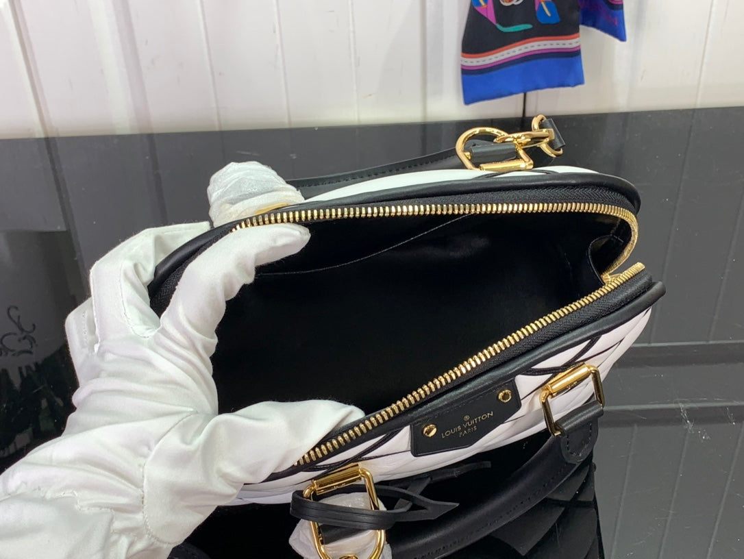 Bolsa Louis Vuitton Alma BB