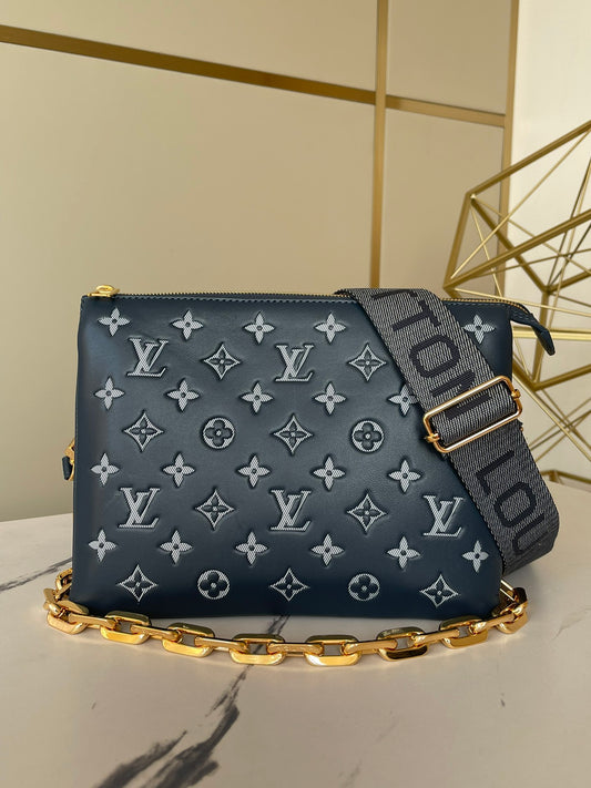 Bolsa Louis Vuitton Coussin