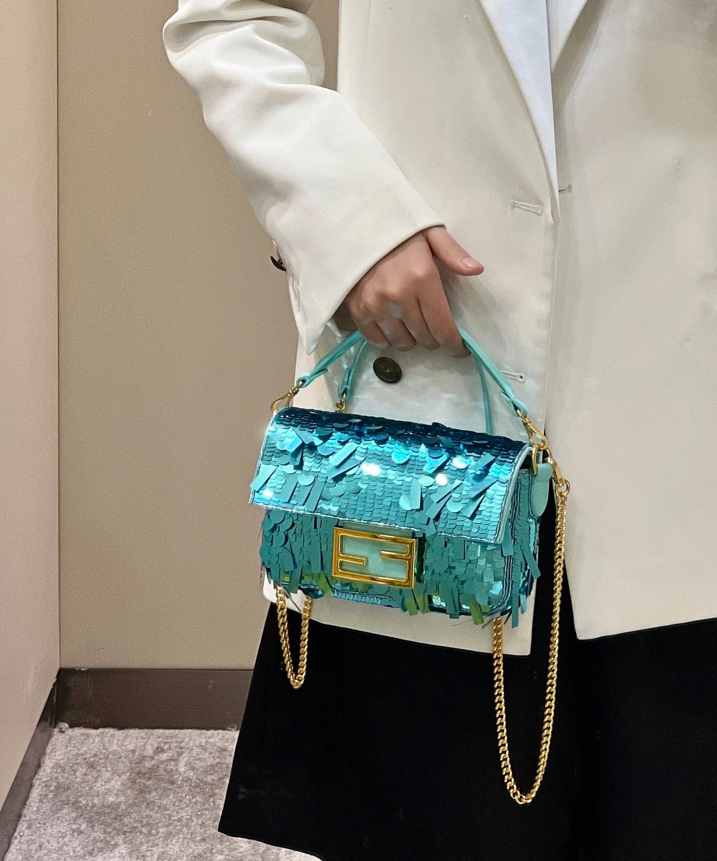 Bolsa Fendi Baguete Paetê