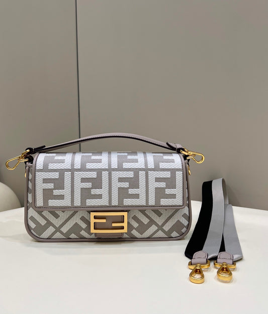 Bolsa Fendi Baguete