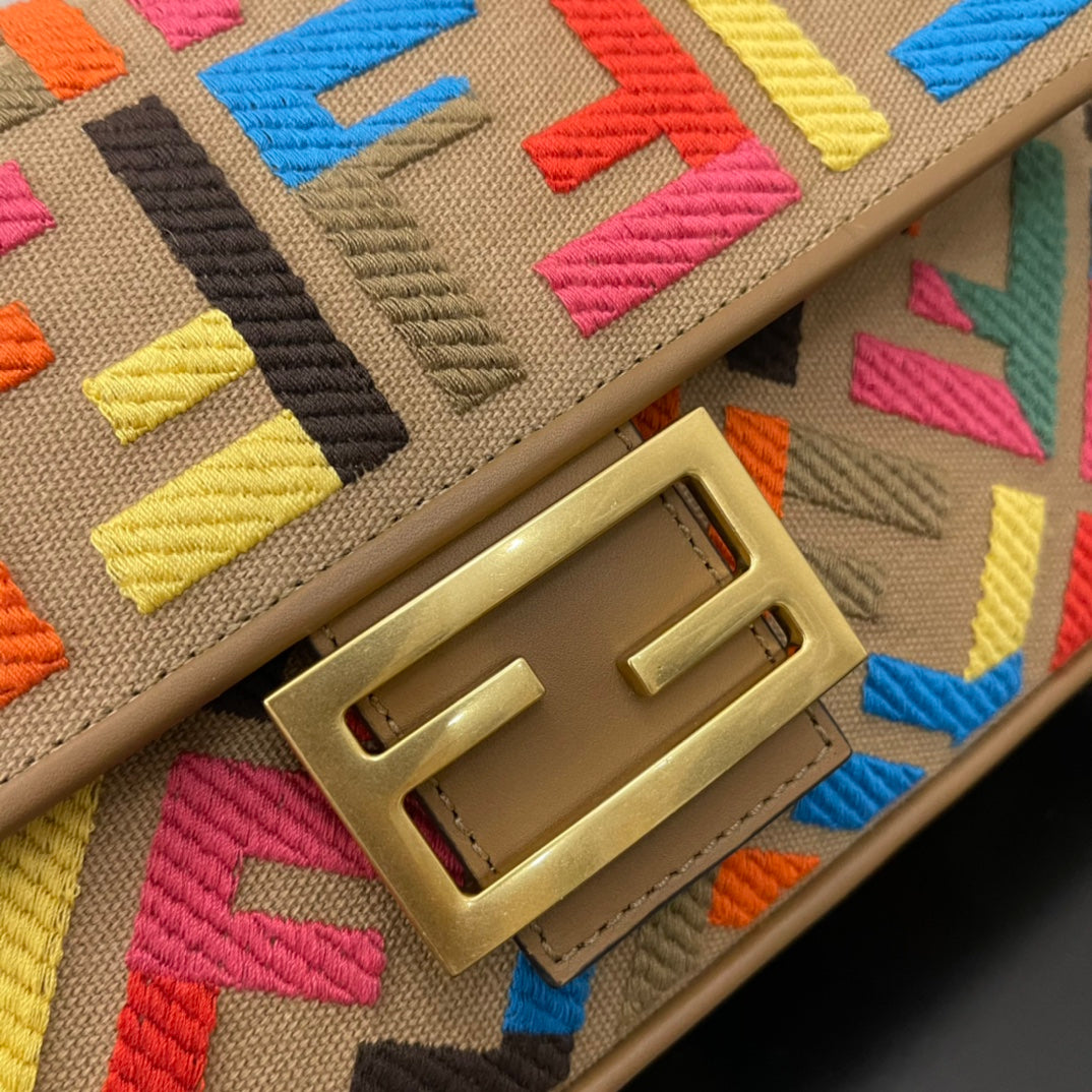 Bolsa Fendi Baguete