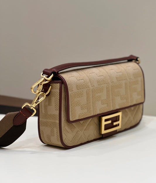 Bolsa Fendi Baguete