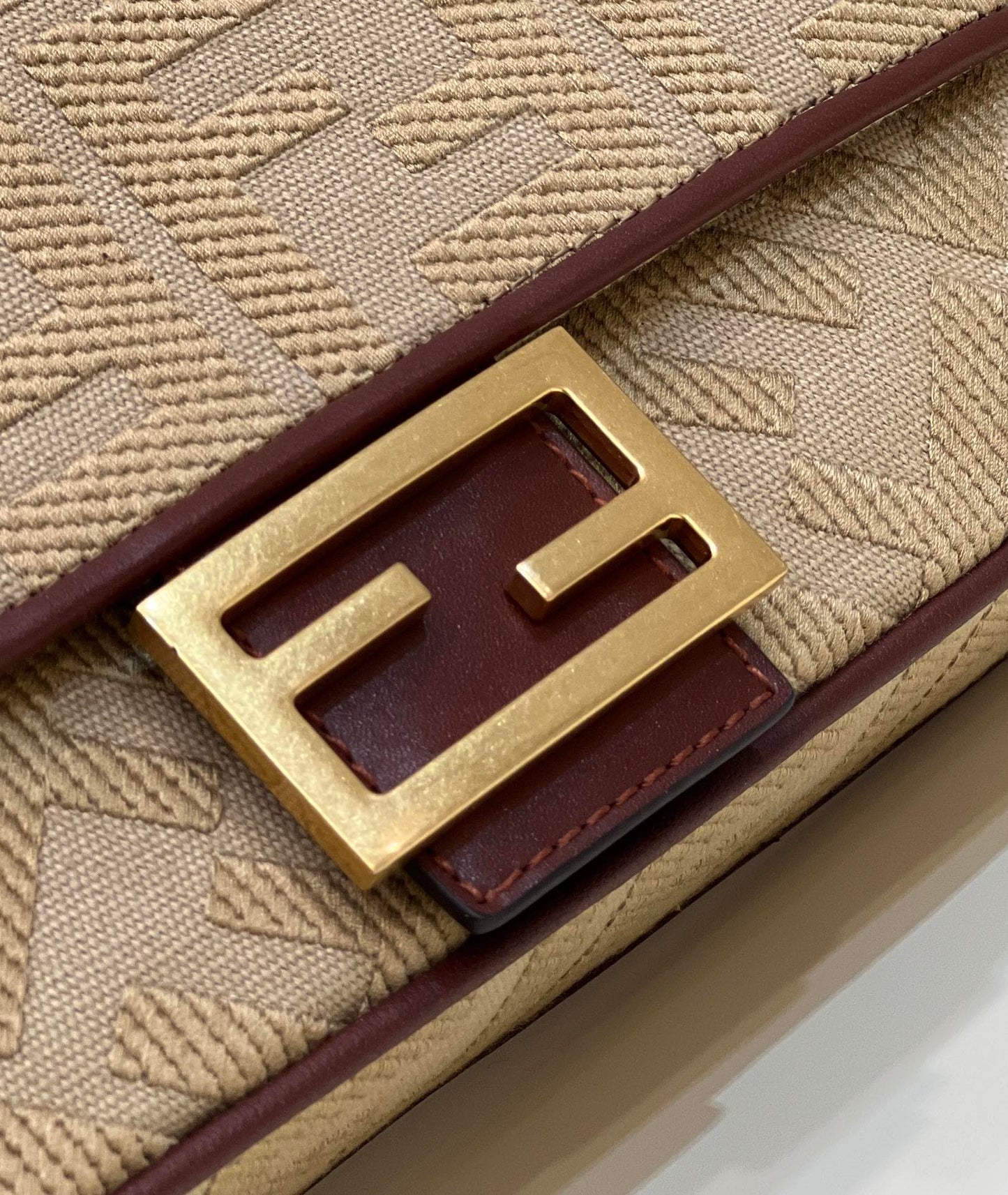 Bolsa Fendi Baguete