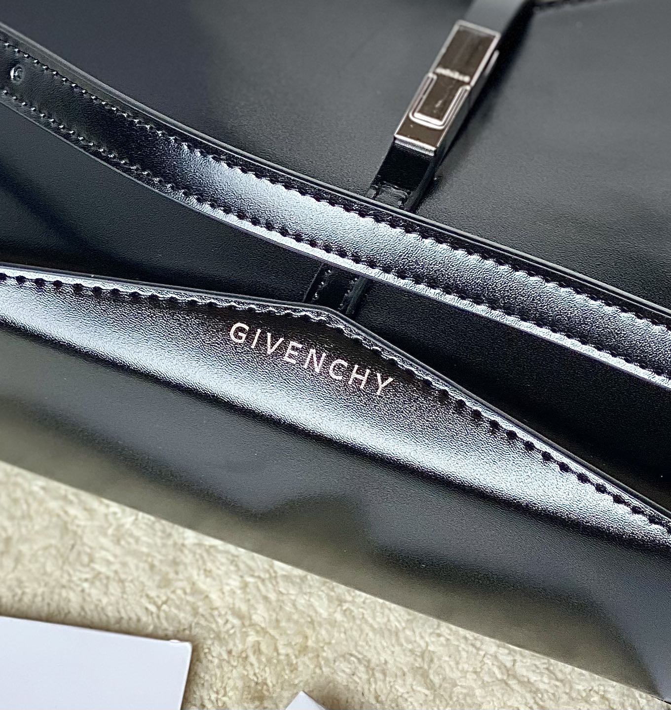 Bolsa Givenchy