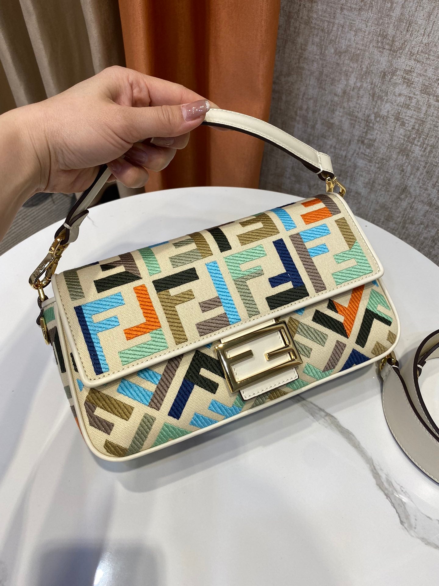 Bolsa Fendi Baguete