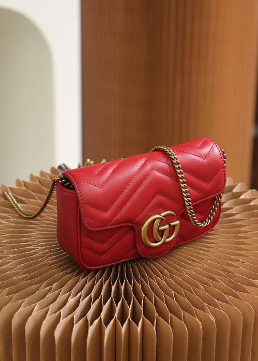 Bolsa Gucci Marmont Super Mini