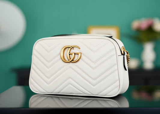 Bolsa Gucci Marmont Camera