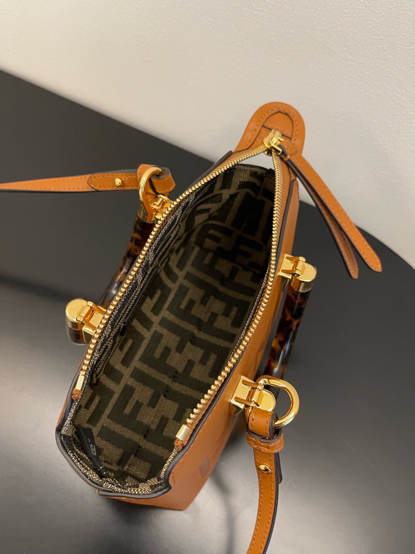 Bolsa Fendi