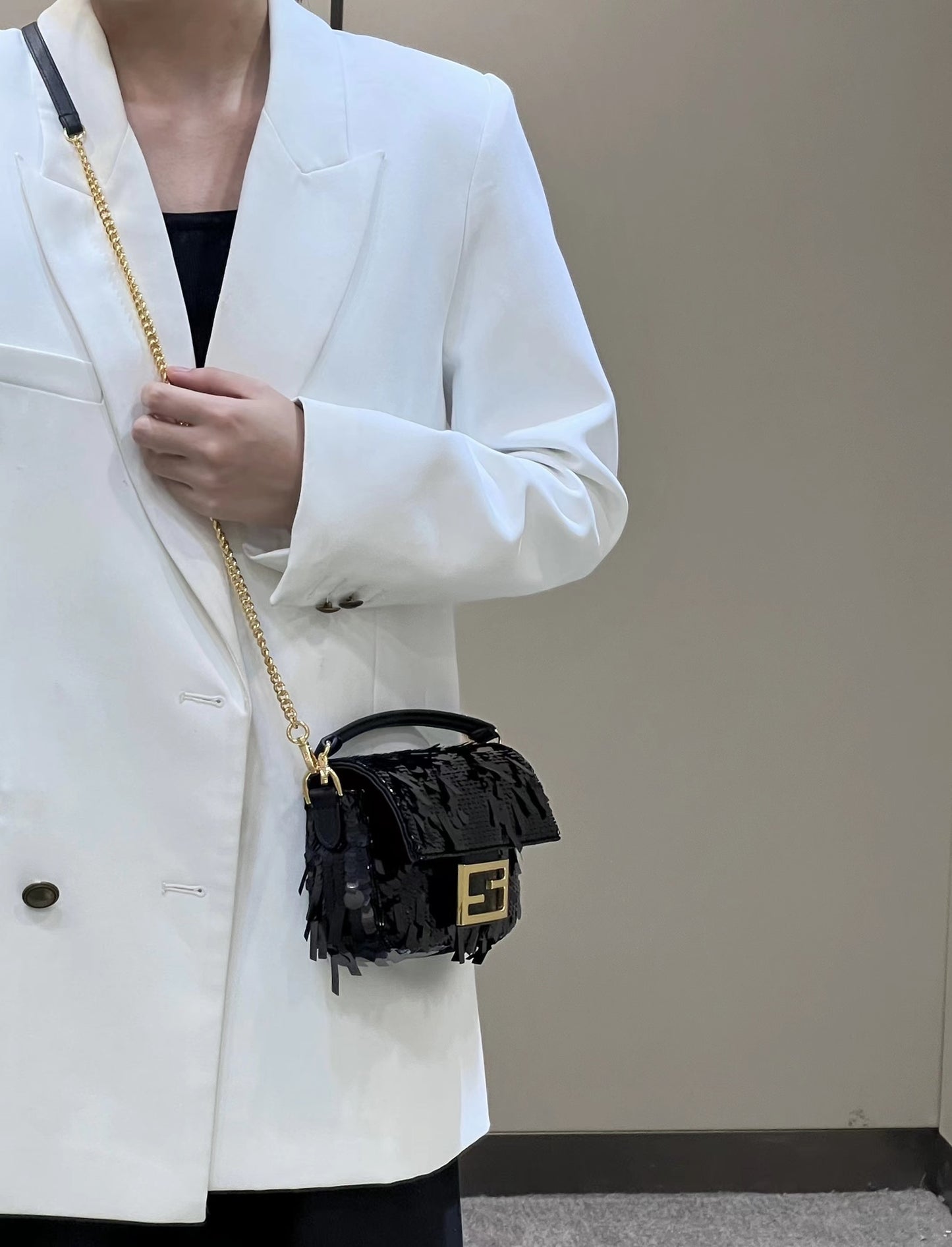 Bolsa Fendi Baguete Paetê