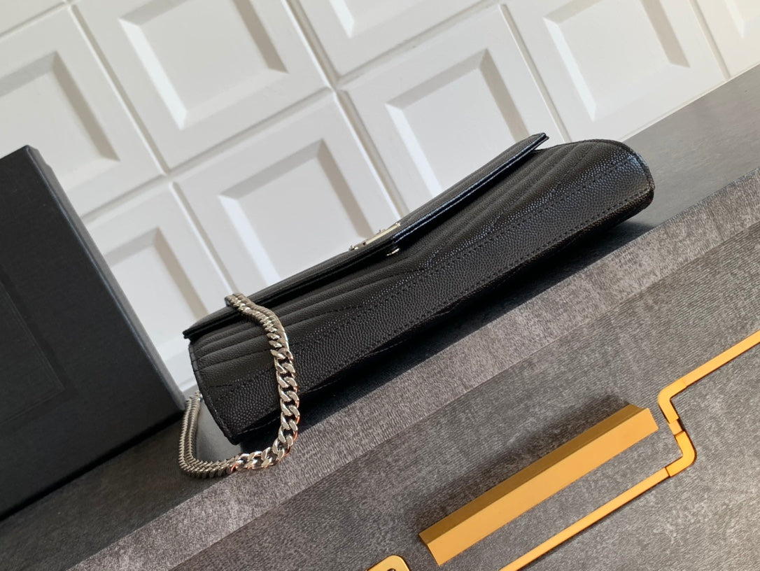 Bolsa YSL Envelope Matelasse