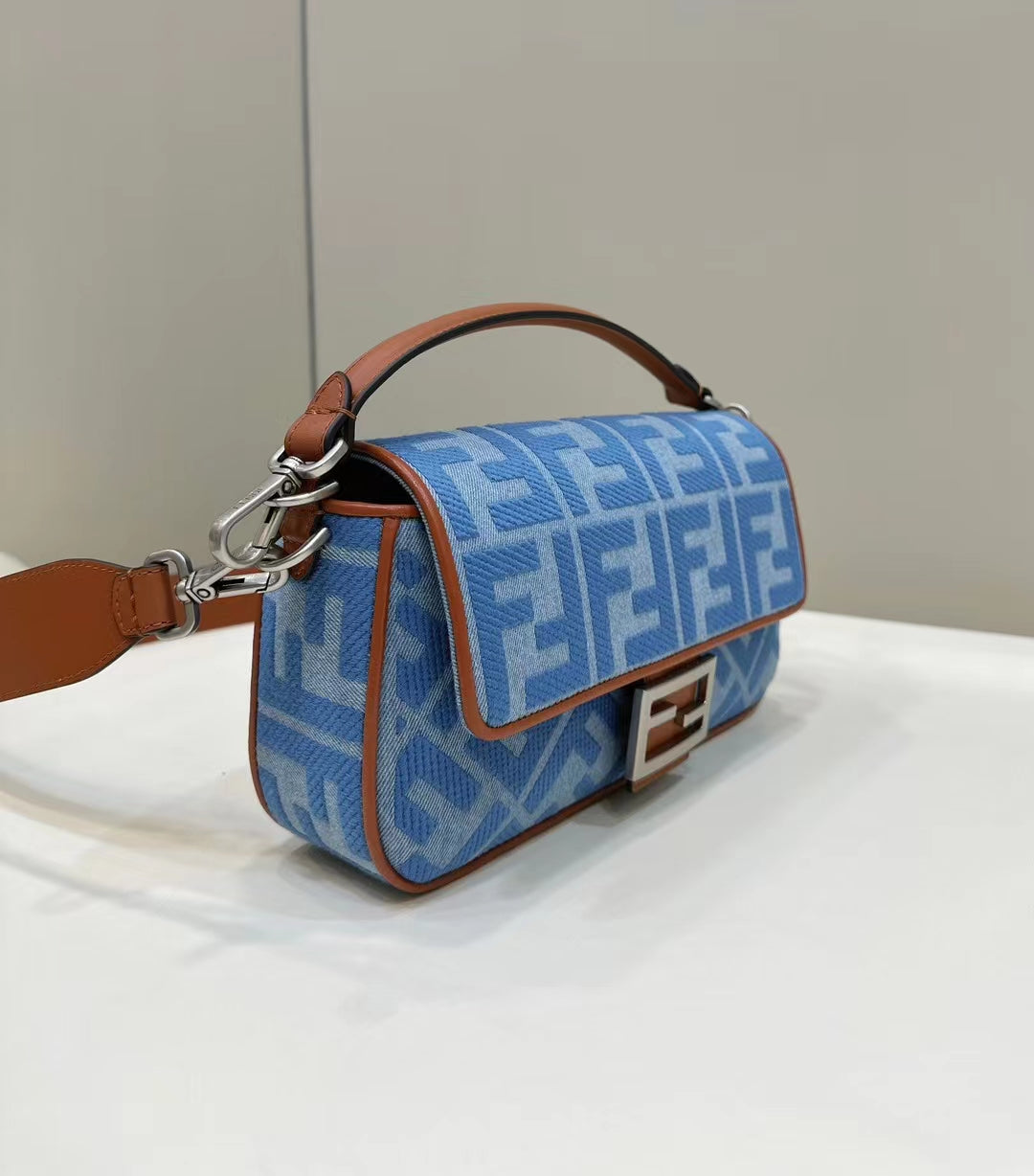 Bolsa Fendi Baguete