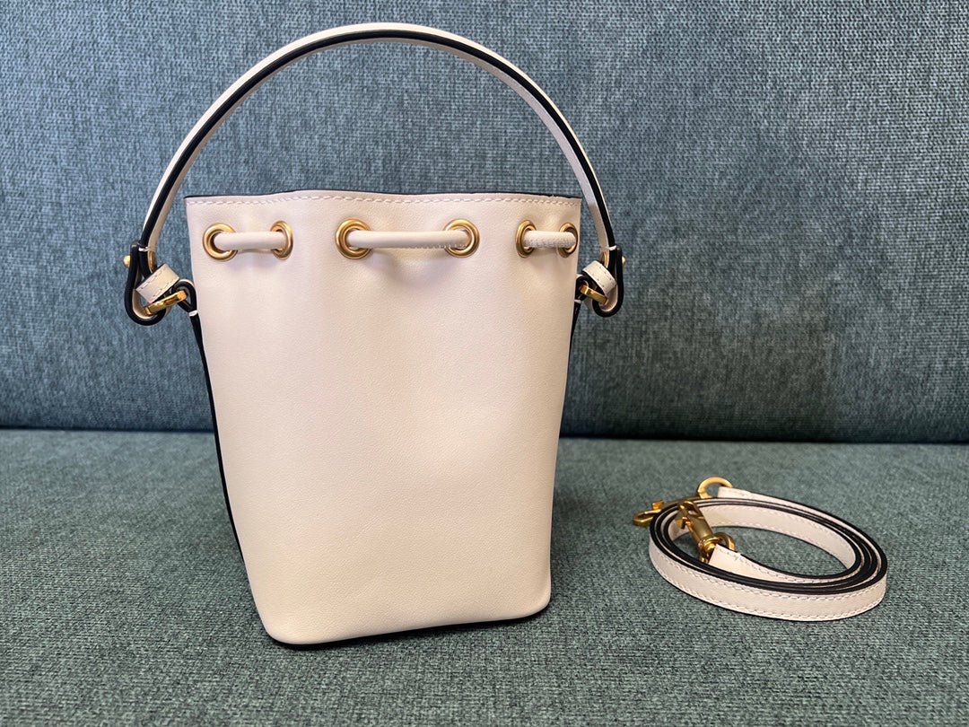 Bolsa Valentino bucket