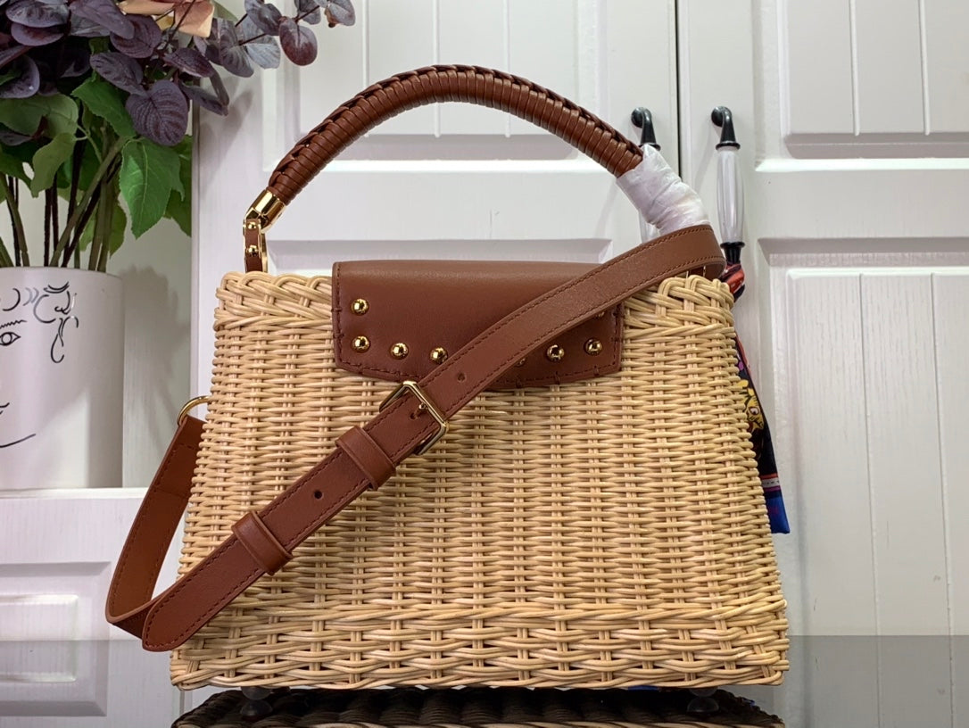 Bolsa Louis Vuitton Capucine