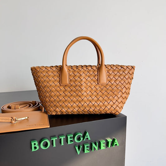 Bolsa Bottega Veneta Mini Cabat