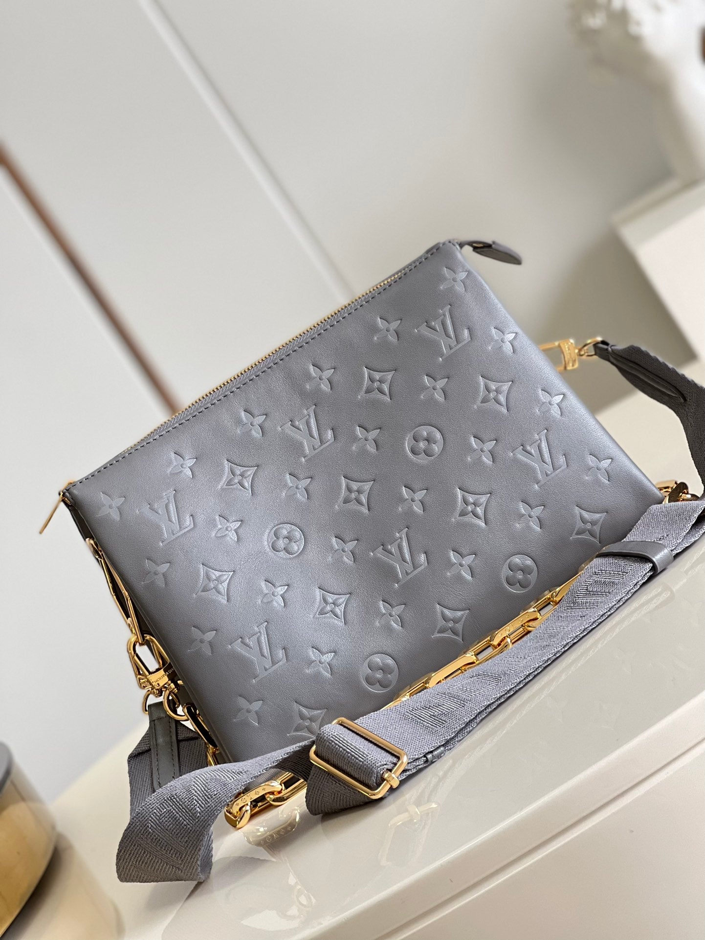 Bolsa Louis Vuitton Coussin