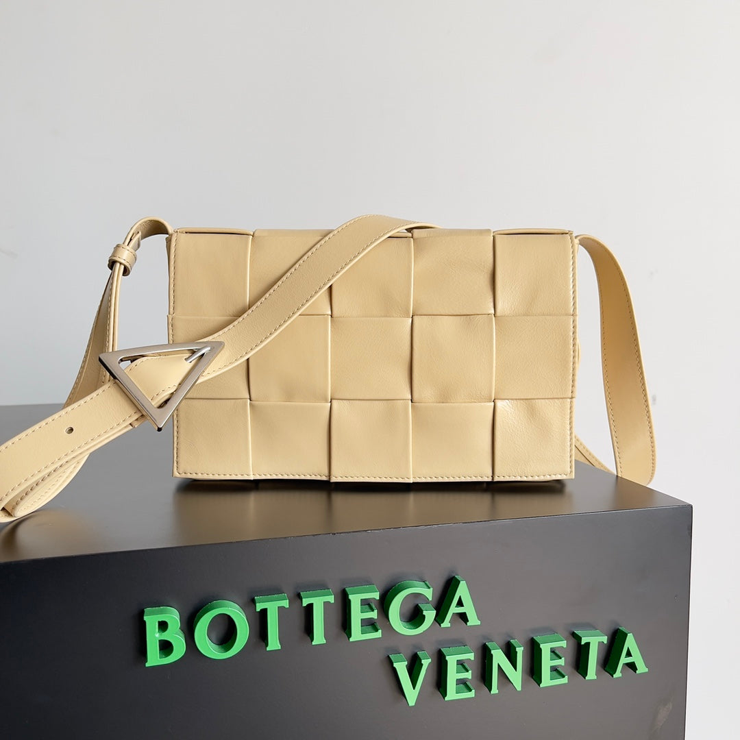 Bolsa Bottega Veneta Cassete