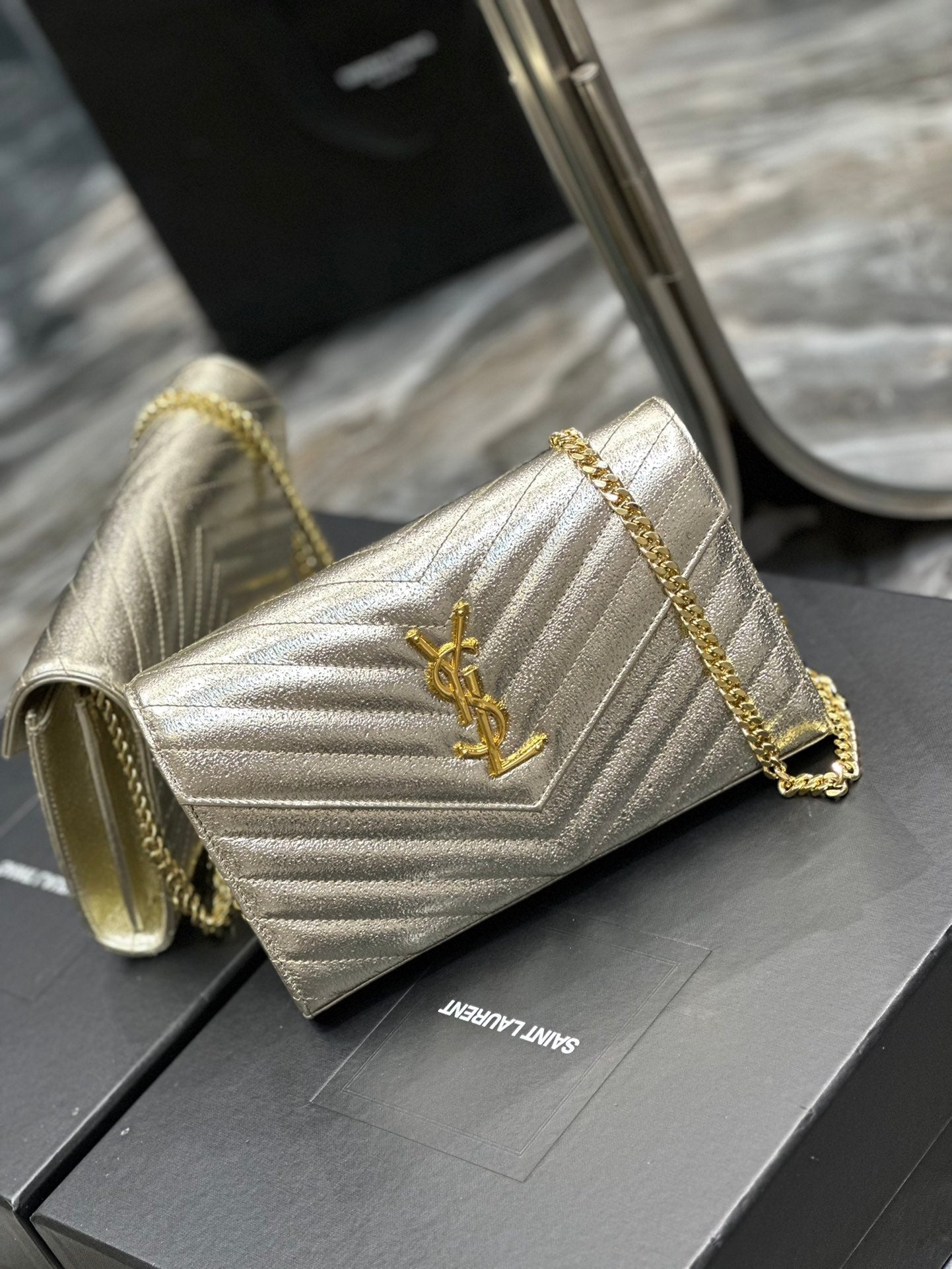 Bolsa YSL Envelope Matelasse