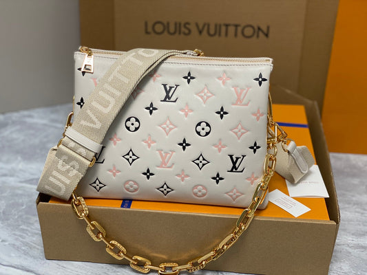 Bolsa Louis Vuitton Coussin