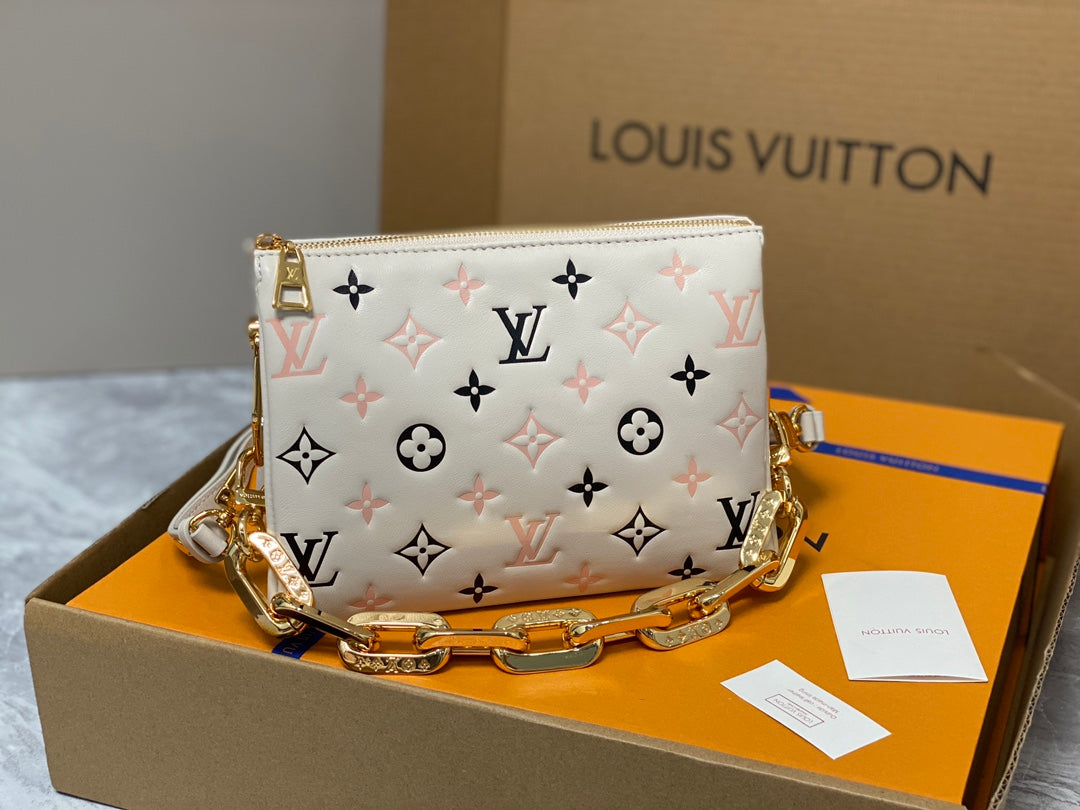 Bolsa Louis Vuitton Coussin