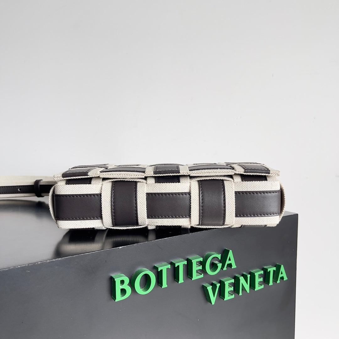 Bolsa Bottega Veneta Cassette