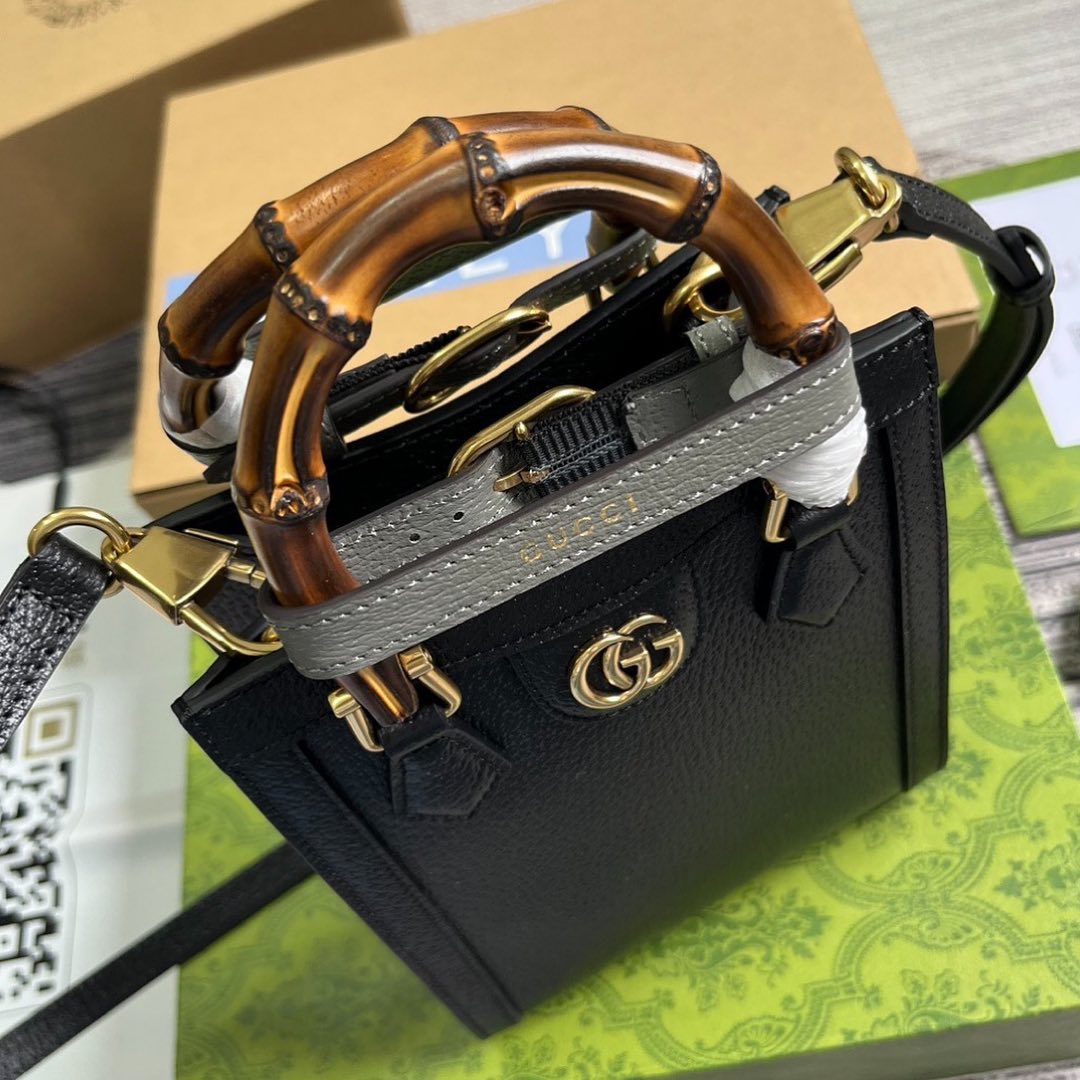 Bolsa Gucci Diana Mini