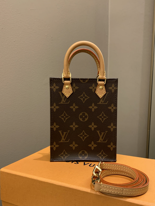 Bolsa Louis Vuitton Petite