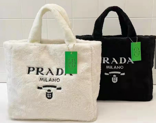 Bolsa Prada Pelucia