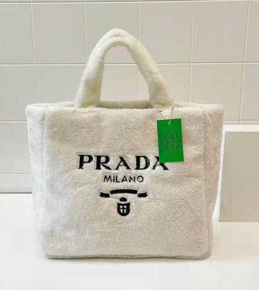 Bolsa Prada Pelucia