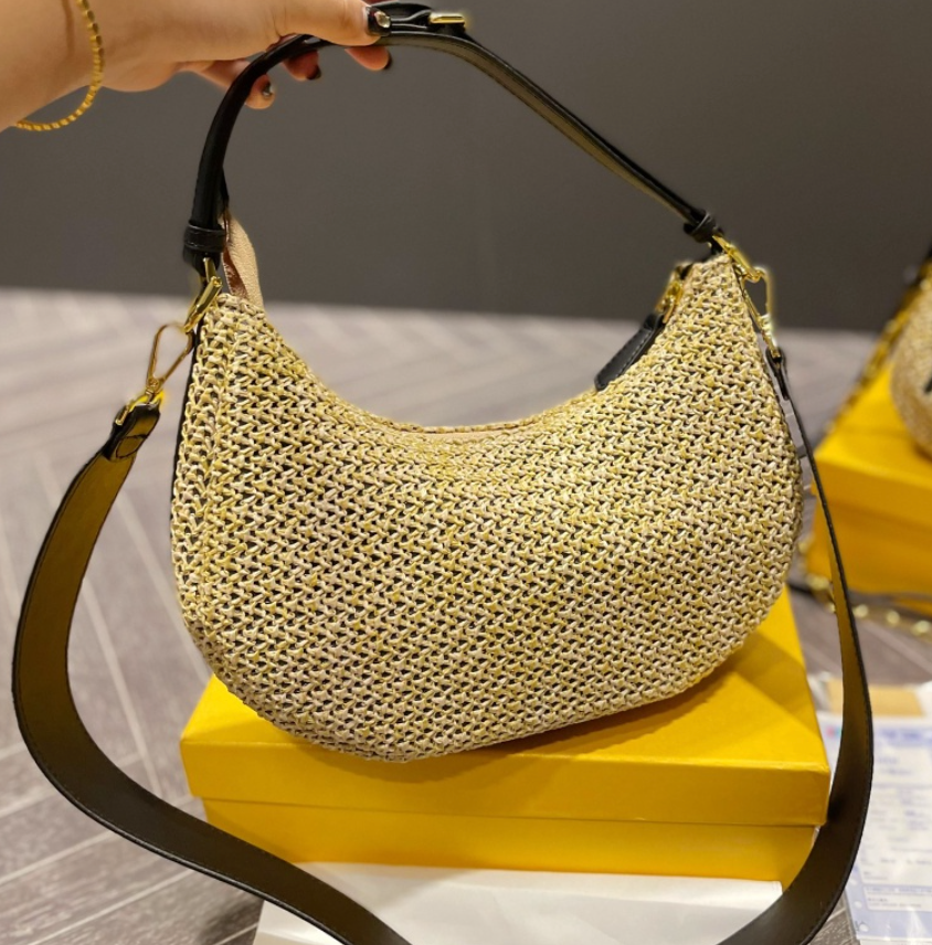 Bolsa Fendi Palha