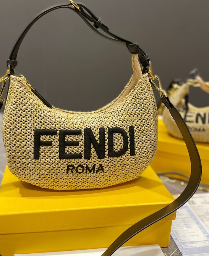 Bolsa Fendi Palha