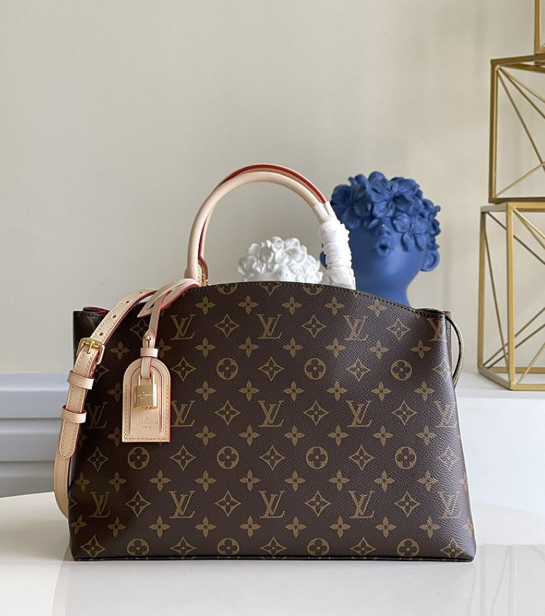 Bolsa Louis Vuitton Palais