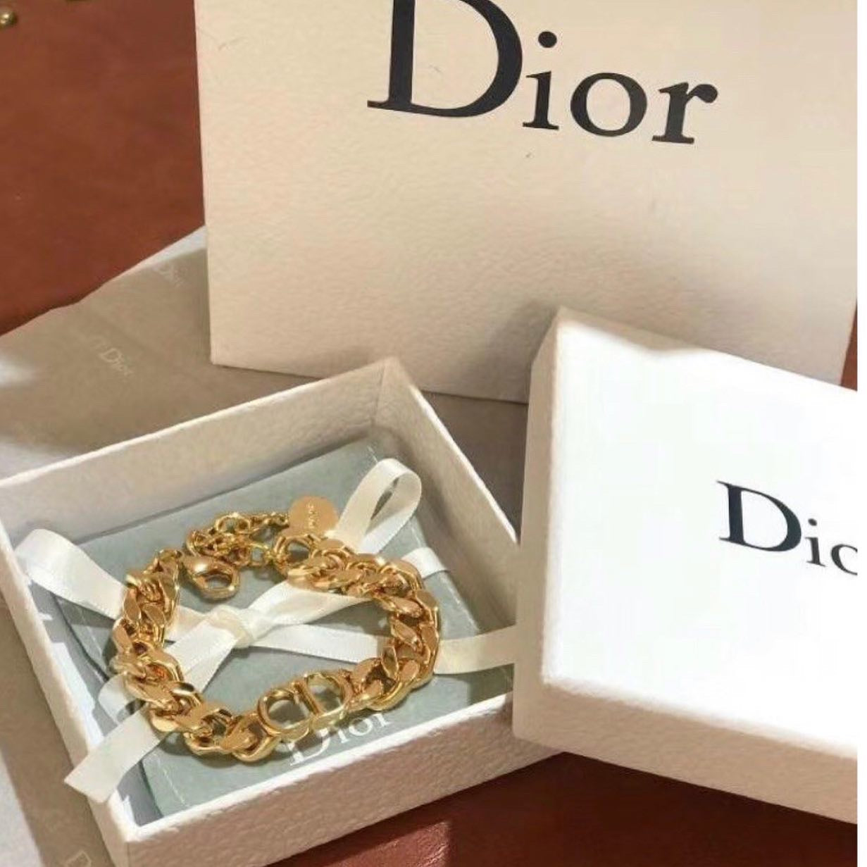 Pulseira Dior Dourada