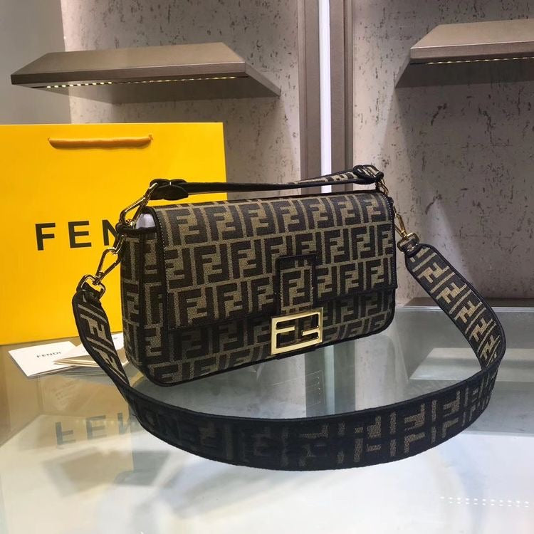 Bolsa Fendi Baguete Brown