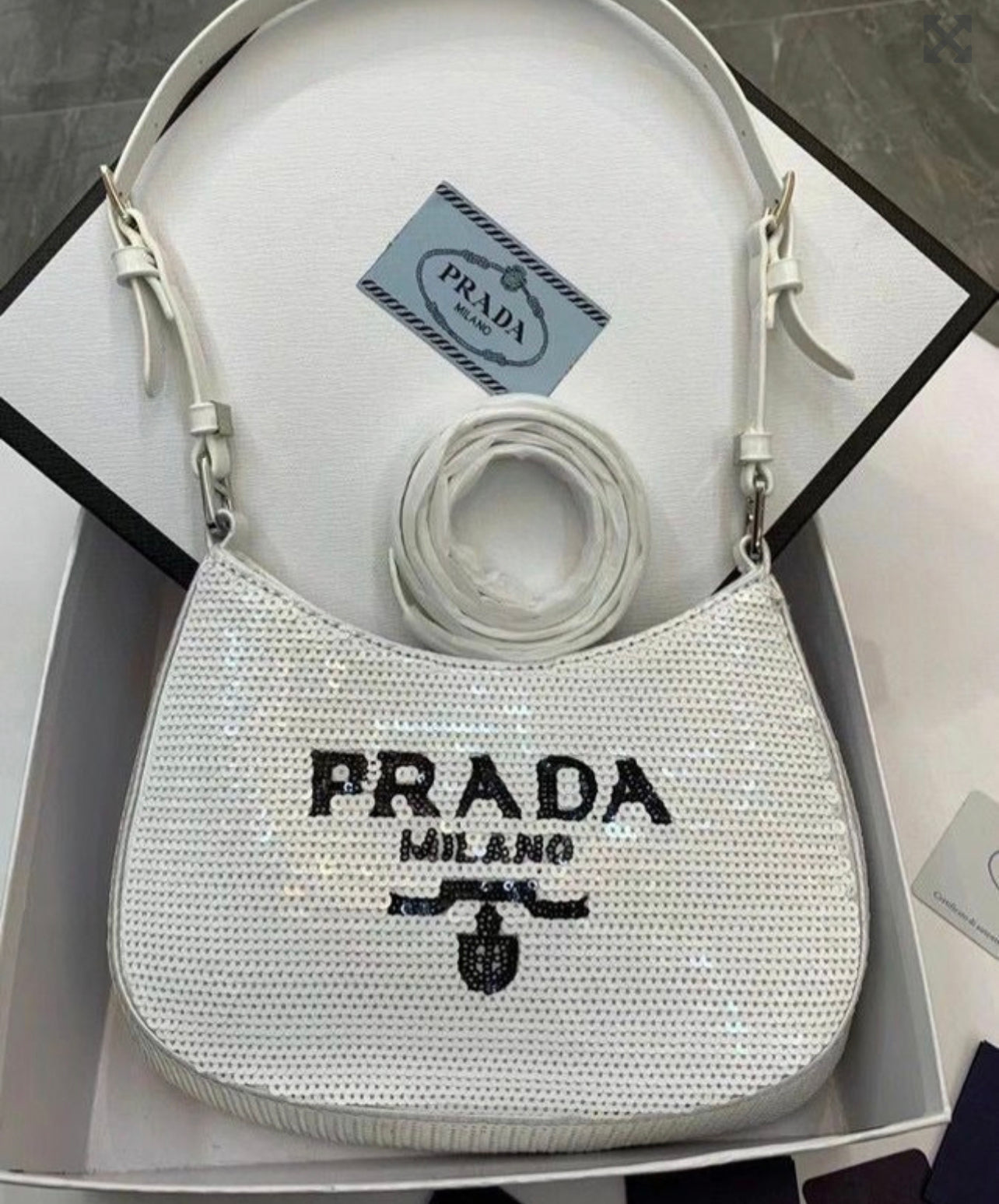 Bolsa Prada Cleo Paetês