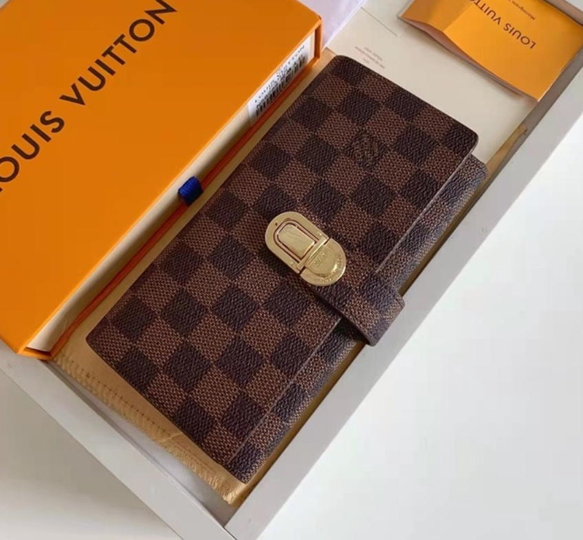 Carteira Louis Vuitton Longa Engate