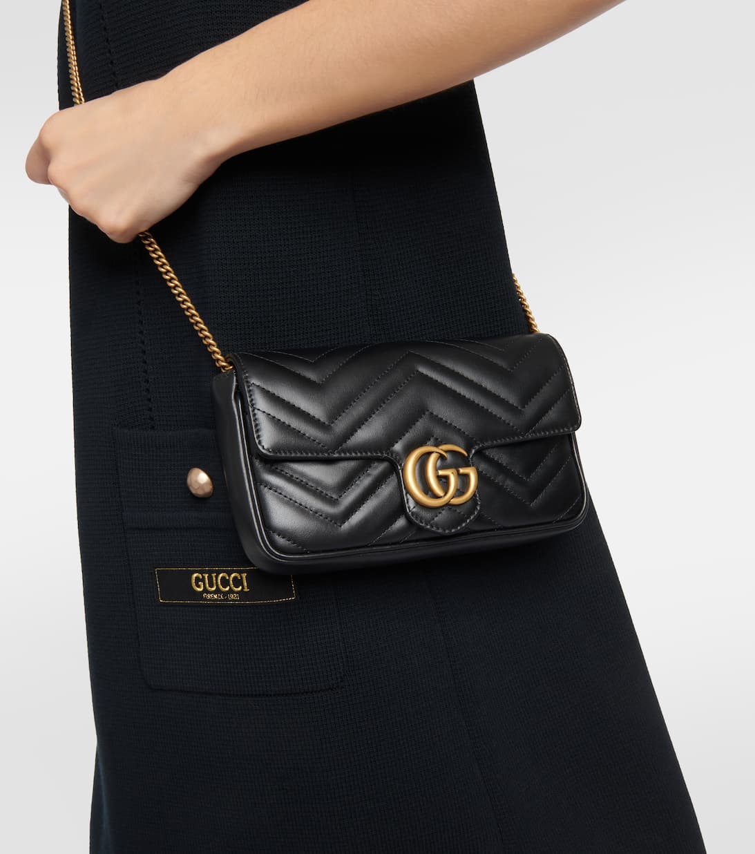 Bolsa Gucci Marmont com porta cartão