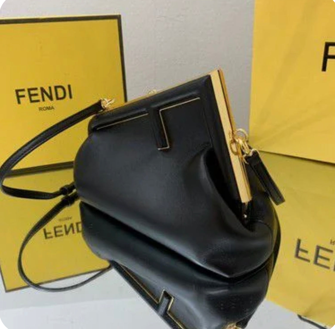 Bolsa Fendi First